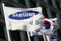 Samsung Electronics объявляет о продаже 300 миллионов мобильных телефонов в 2011 году