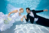 Итльянская свадьба под водой